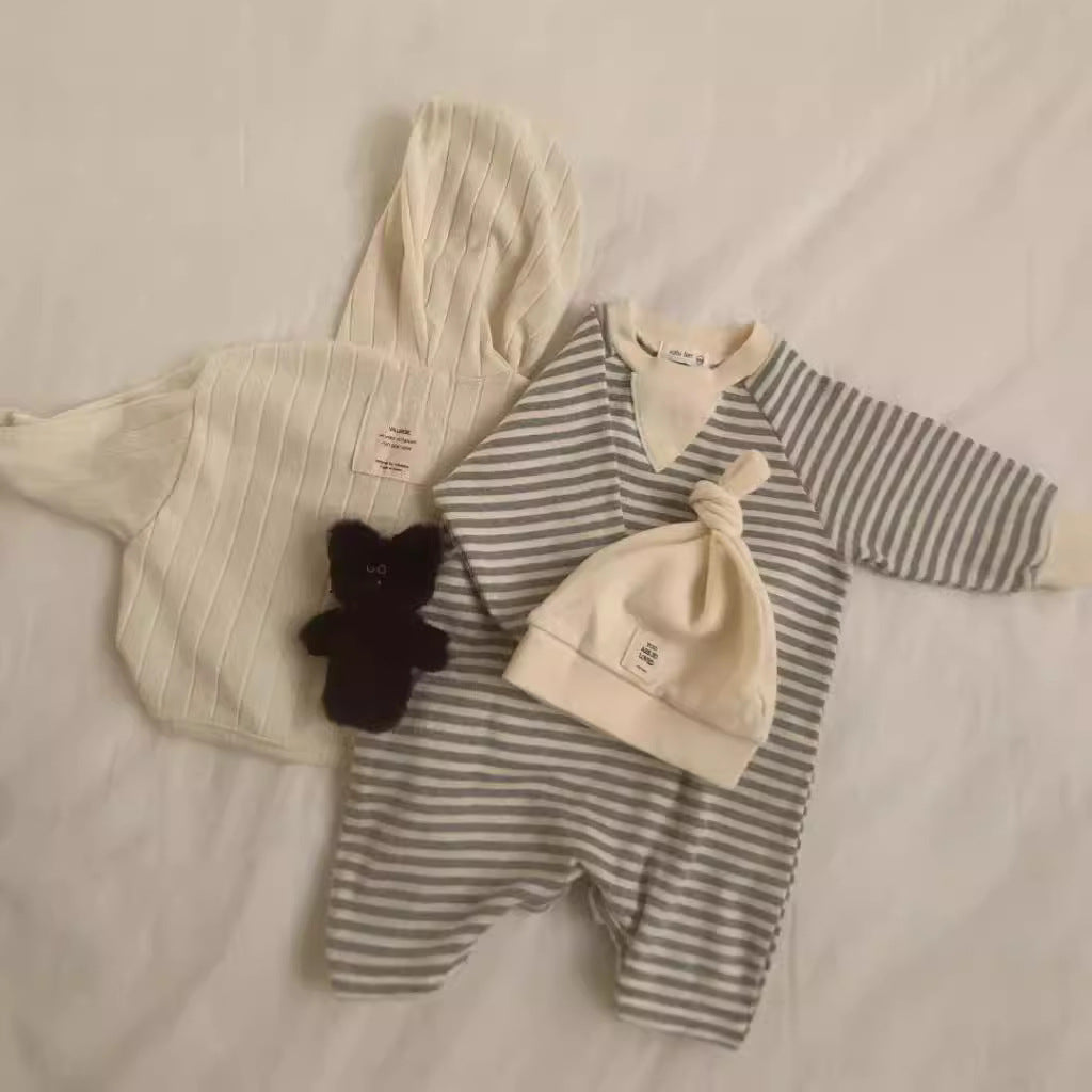 Chic Striped Long Sleeve Jumpsuit for Unisex Kids - Fashionable One-Piece Wear